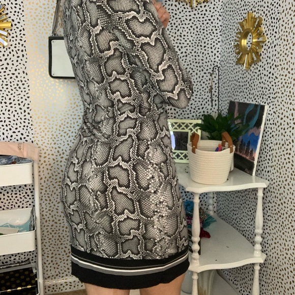 Michael Kors snake skin dress - Picture 6 of 9